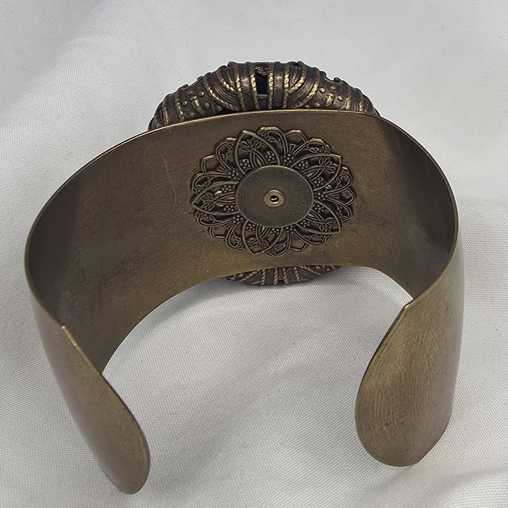 Vintage Style Black and Gold Cuff Bracelet - Picture 7 of 8